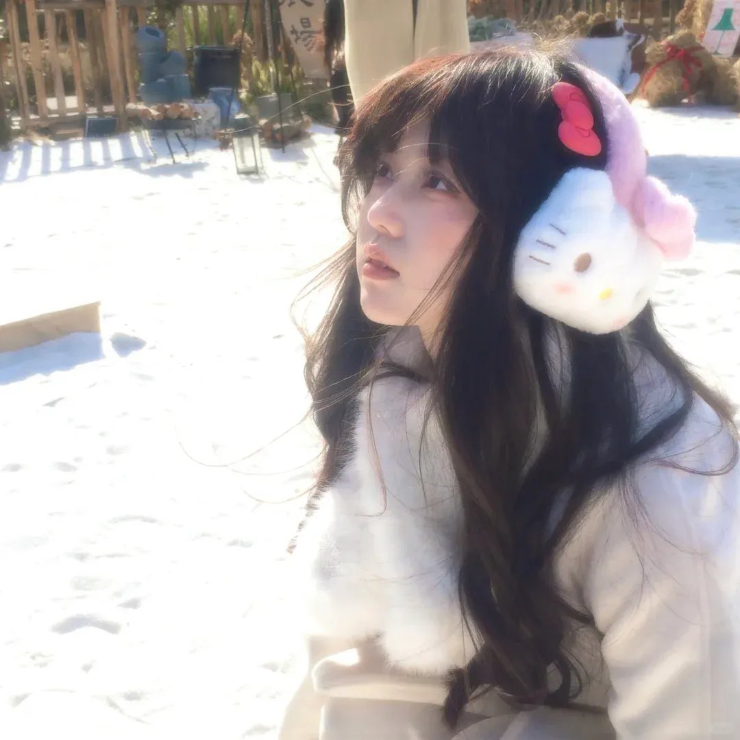 埃莱扎·施莱辛格：战妆